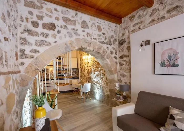 Naca Holiday Home